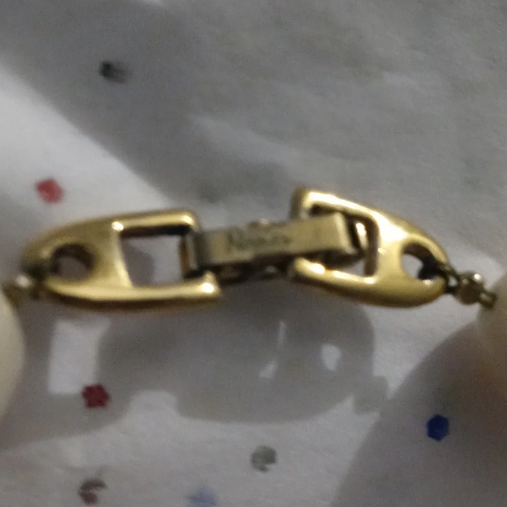 Napier Vintage Choker - Picture 3 of 3